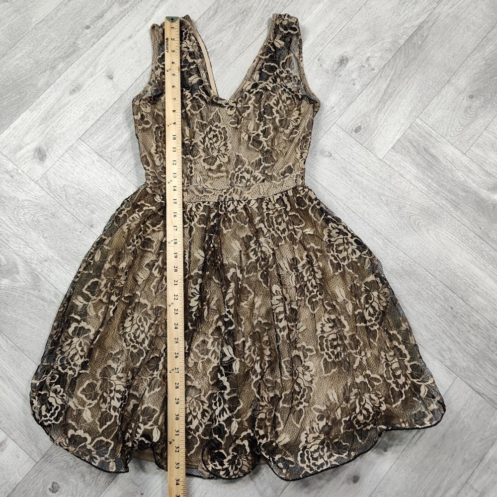 Alloy Apparel Women's Size Medium Black And Gold Metallic Lace Dress - Picture 8 of 16